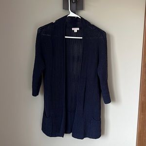 Adorable light weight cardigan😍